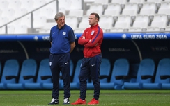 Trước trận Slovakia - Anh: Rooney "bênh" HLV Hodgson