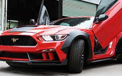 Ford Mustang 2015 "hóa thân" độ cửa cắt kéo giống Lamborghini