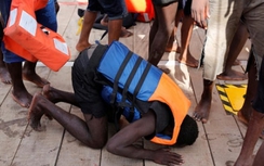 Hơn 200 thi thể trên tàu đắm ở Địa Trung Hải