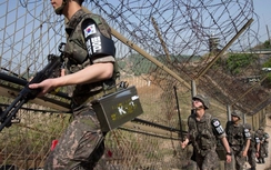 Biên giới Hàn Quốc và Triều Tiên ngập tràn vũ khí hạng nặng