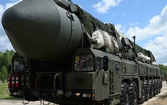 Nga điều hàng trăm siêu tên lửa tập trận trên toàn quốc