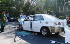 Tin TNGT mới nhất: “Xế hộp” đấu đầu xe khách, 5 người thương vong