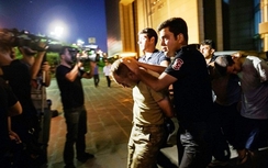 Hậu đảo chính, Thổ bắt giữ chính thức 16.000 người