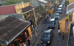 Video: Thủ tướng nói về "đoàn xe công đi vào phố cổ Hội An"