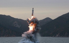 Công nghệ tên lửa Triều Tiên khiến chuyên gia Mỹ "choáng"