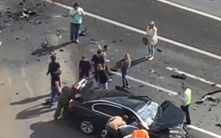 Video siêu xe của ông Putin bị đâm nát, tài xế tử vong
