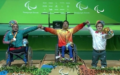 Khoảnh khắc Lê Văn Công phá kỷ lục, giành HCV Paralympic