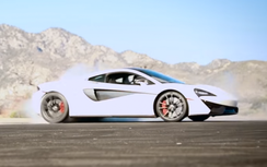 Phấn khích với âm thanh từ bản độ siêu xe McLaren 570S