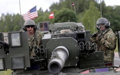 NATO ráo riết điều binh áp sát biên giới Nga