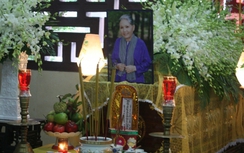 Đưa linh cữu NSƯT Út Bạch Lan tới chùa Ấn Quang