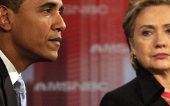 Bà Clinton khóc, trách ông Obama chưa hết mình