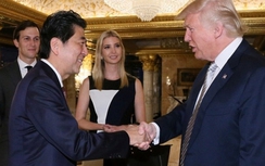 Thủ tướng Nhật Bản Abe ca ngợi ông Trump hết lời sau gặp mặt