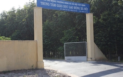 Tây Ninh: 68 học viên cai nghiện phá rào, tấn công cán bộ