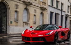 Ferrari bán đấu giá LaFerrari cuối cùng làm từ thiện