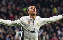 Tin nóng bóng đá sáng 30/1: Ronaldo gọi CĐV nhà là “đồ chó đẻ”