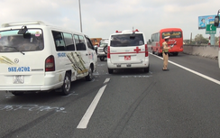 Tránh chó, 3 ô tô tông liên hoàn trên cao tốc Trung Lương