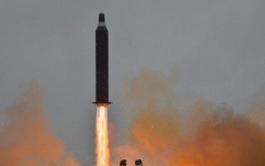 Triều Tiên tuyên bố thử tên lửa thành công, an toàn cho "hàng xóm"