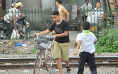 Tai nạn rình rập trên tuyến đường sắt qua Đồng Nai