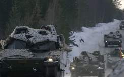 8.000 binh sĩ NATO rầm rập thị uy sát sườn Nga