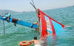 Tìm thấy thi thể thuyền viên rơi xuống biển Bình Thuận
