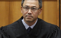 Thẩm phán Hawaii cho ngừng thực thi sắc lệnh của ông Trump