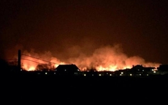 Hỏa hoạn kinh hoàng, nghi máy bay rơi ở Ucraine