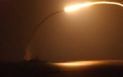 Video khu trục hạm USS Porter nã tên lửa vào căn cứ Syria
