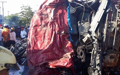 Video: Hiện trường tai nạn thảm khốc, 10 người tử vong ở Gia Lai
