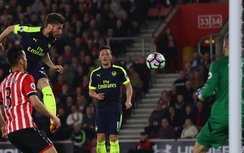 Southampton vs Arsenal: Hàng công thăng hoa, Arsenal đẩy MU xuống kiếp “chú Sáu”