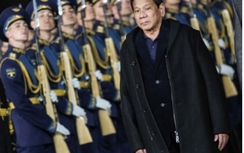 Nga thúc đẩy các thỏa thuận với Philippines dù Duterte vội về nước