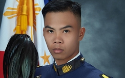 Sỹ quan Philippines bị khủng bố Maute bắt cầu nguyện trước khi giết