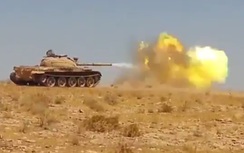 Khủng bố IS dùng xe tăng bắn cháy mỏ dầu của quân đội Syria
