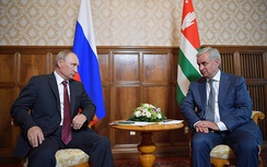Tổng thống Putin thề sẽ bảo vệ an ninh của Abkhazia