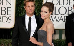 Angelina và Brad Pitt khóc nức nở khi gặp lại nhau