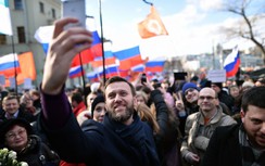 Thủ lĩnh đối lập Nga Alexei Navalny được trả tự do