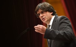 Thủ hiến Catalonia bị truất quyền tuyên bố tiếp tục đấu tranh