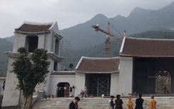 4 công nhân bị thương do sập giàn giáo công trình tại Yên Tử