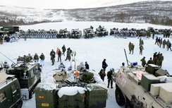 Hãng Kalashnikov thử nghiệm mẫu quân trang mới ở Bắc Cực
