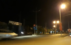 Nhiều đèn trên cao tốc Trung Lương-TP.HCM không thắp sáng