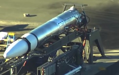 Video: Truyền hình Mỹ vô tình để lộ một loại tên lửa mới