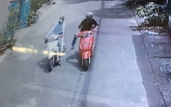 Trộm ngang nhiên đột nhập giữa ban ngày cuỗm 3 chiếc xe máy