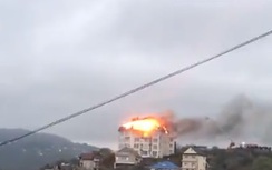 Video: Cháy tòa nhà 5 tầng ở trung tâm Sochi, Nga