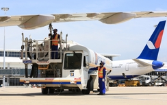 Petrolimex Aviation chiếm hơn 30% thị phần nhiên liệu hàng không