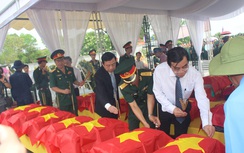 Đón hài cốt các liệt sĩ hy sinh ở Lào về với đất mẹ