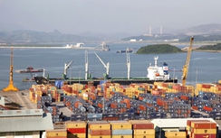 Hàng hóa qua cảng biển Quảng Ninh đạt trên 2,2 tỷ USD