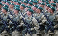 Tin nóng: Tổng thống Ucraine ký sắc lệnh thiết quân luật