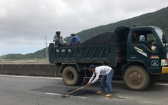 “Trảm” chỉ huy công trường, sớm khắc phục ổ gà QL1 qua Phú Yên