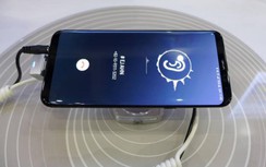 Samsung sắp giới thiệu smartphone có 2 camera trước, âm thanh dưới màn hình?