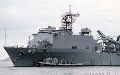 Tàu đổ bộ USS Fort McHenry của Mỹ tiến vào Biển Đen
