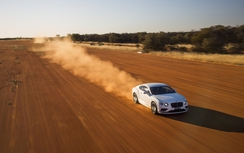 "Mãnh thú" Bentley Continental GT Speed “quá nhanh, quá nguy hiểm”